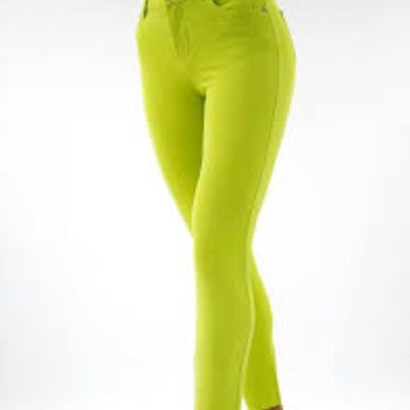 Karen Kane Pants - Karen Kane Kiwi Green Stretch Denim Skinny Jeans Size 6